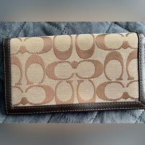 Coach Signature Brown checkbook cover